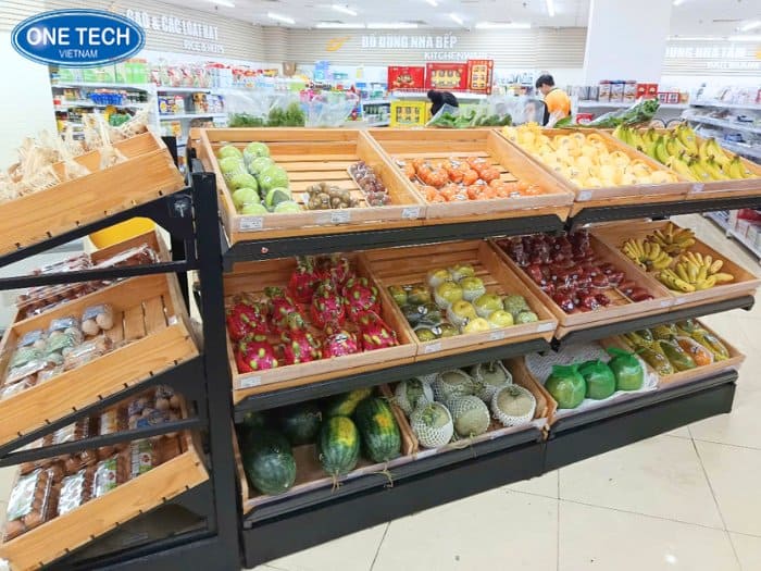 Kệ khung sắt khay gỗ cỡ lớn trưng bày nông sản tươi