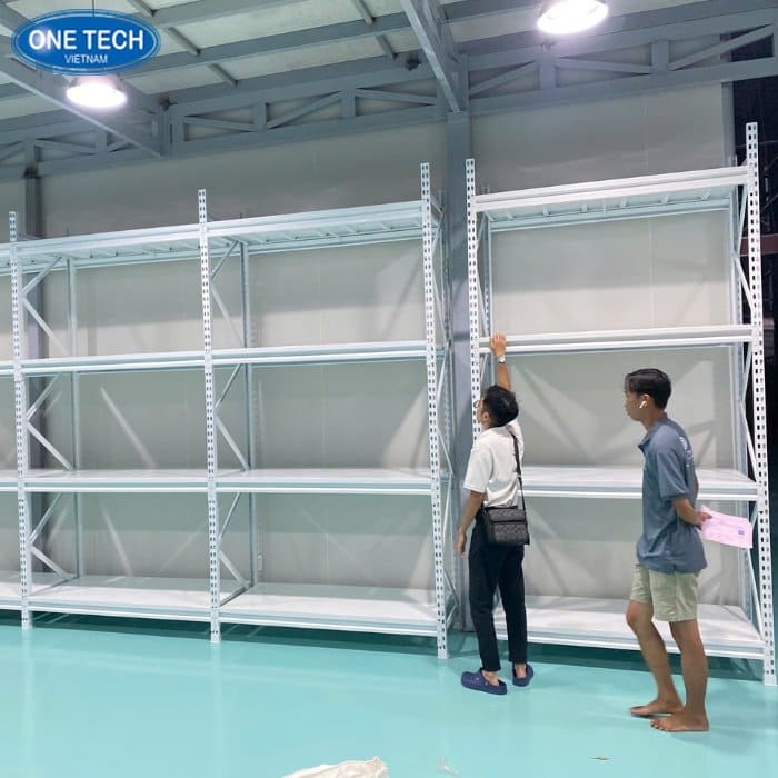 Kệ trung tải dài 1m8