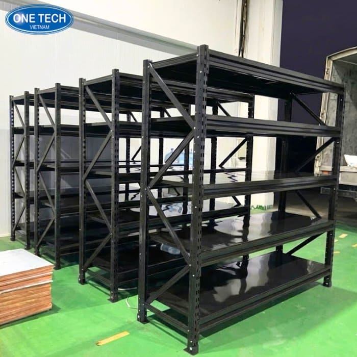 Kệ trung tải màu đen