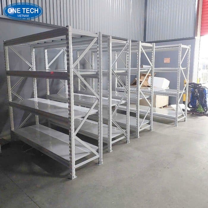 Kệ trung tải màu trắng