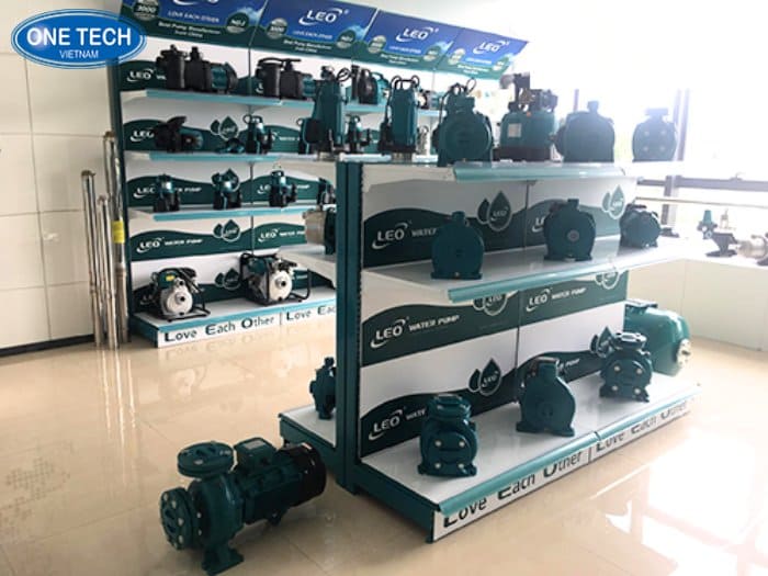 Kinh nghiệm chọn kệ trưng bày máy bơm nước phù hợp