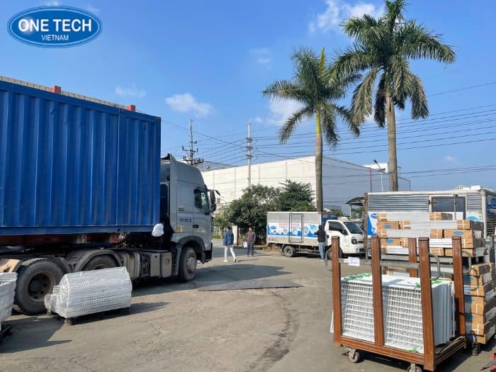 One Tech Group - Đơn vị sản xuất giá kệ kho hàng uy tín