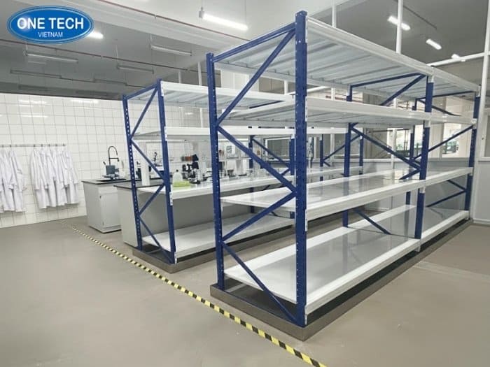 Vai trò của mẫu kệ kho cho phòng thí nghiệm