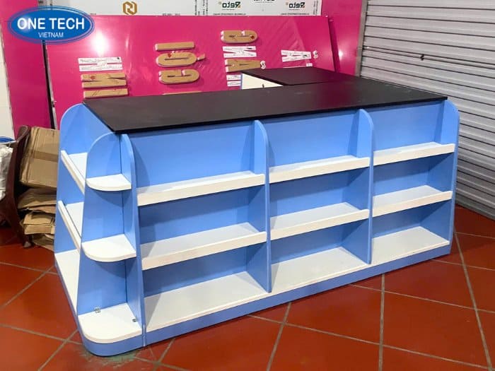 Mẫu bàn thu ngân tại Nghệ An 01