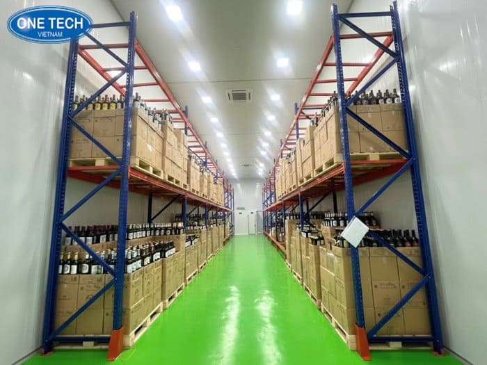 Kệ Selective cho kho ngành bia rượu