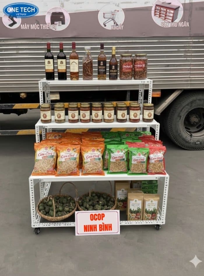 Kệ sắt bậc thang trưng bày sản phẩm ocop