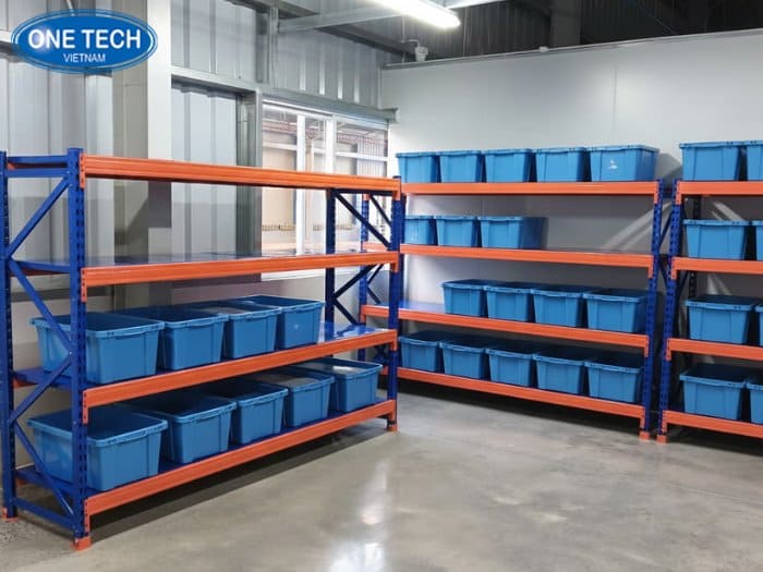 Kệ kho trung tải để thùng nhựa giá rẻ