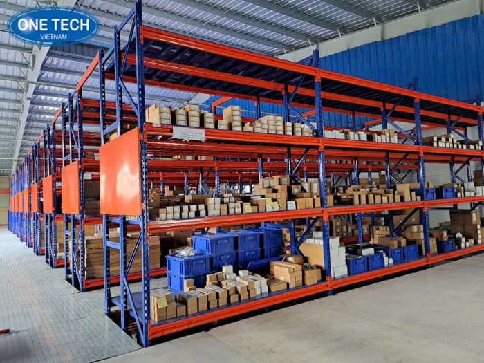 Số lượng vừa đủ sử dụng trong kho xưởng 200m2