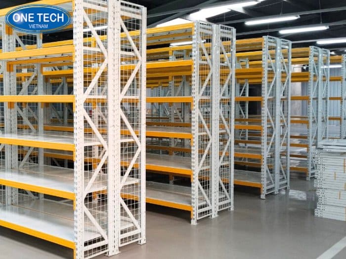 Mẫu kệ kho trung tải ở Hưng Yên 09