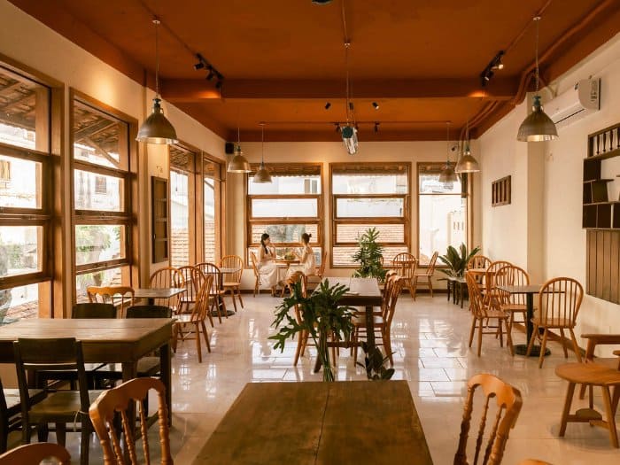 Mẫu thiết kế quán cafe đẹp 03
