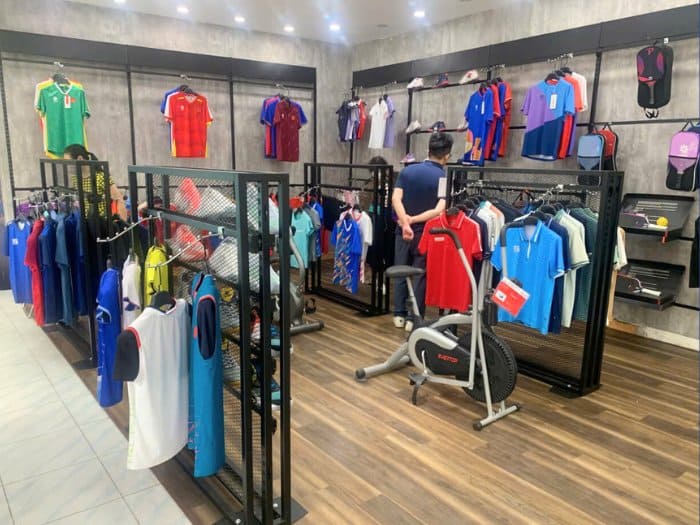 Mẫu thiết kế shop thể thao 20