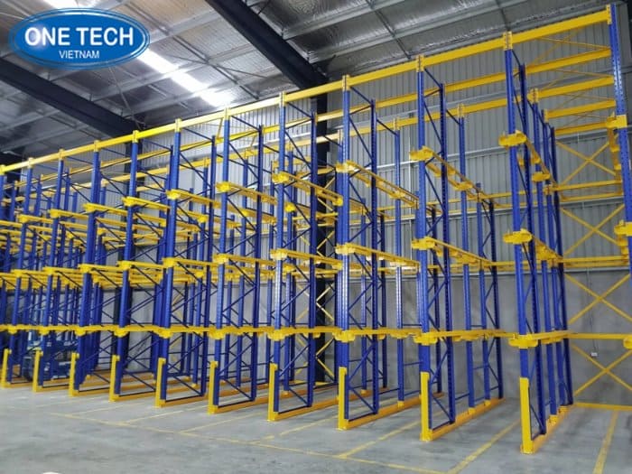 Kệ Drive In bằng sắt hộp, tối ưu mặt sàn 02