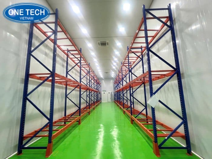 Kệ kho công nghiệp Selective sắt hộp dày 01