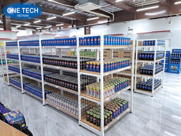 Kệ khung sắt mặt gỗ dùng trưng bày pepsi