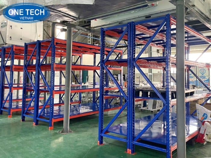 Kệ trung tải lưu trữ linh hoạt cho kho hạng nhẹ