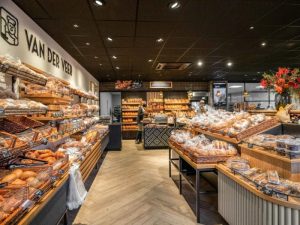 Mẫu thiết kế cửa hàng bánh mì cho không gian rộng