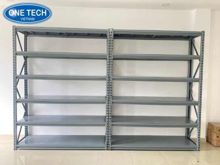 Quy trình mua giá kệ sắt tại Hà Nội