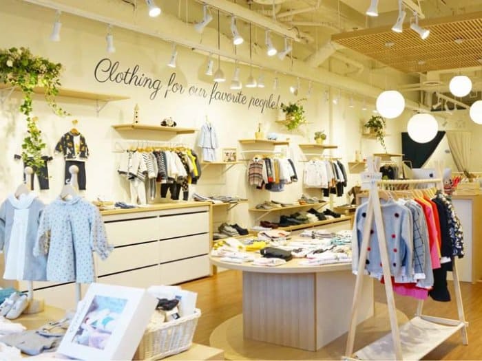 Shop quần áo đẹp mắt với tone màu ấm