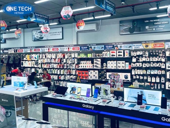 Cung cấp hệ thống kệ trưng bày cho gần 50 cửa hàng trên toàn quốc