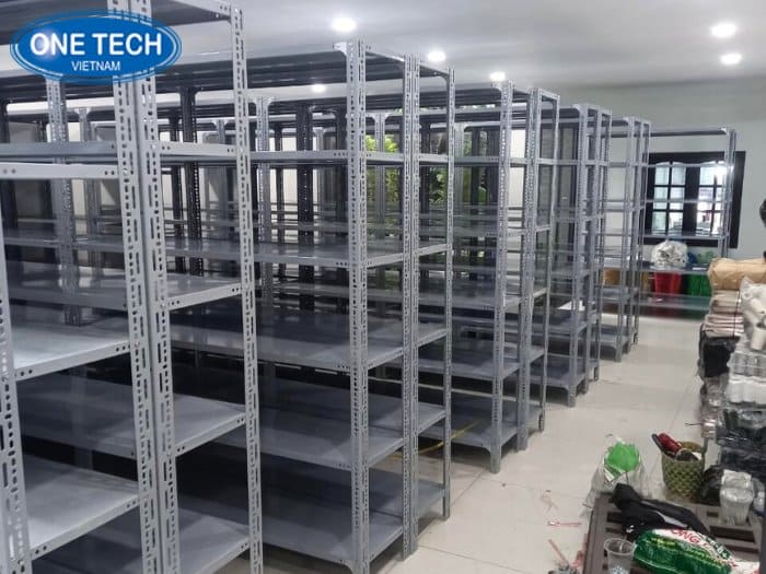 Hình ảnh kệ kho tại Thái Nguyên 02