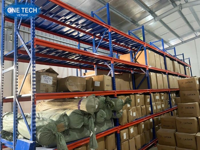 Kệ kho hàng cho dự án Động Lực Sport 05