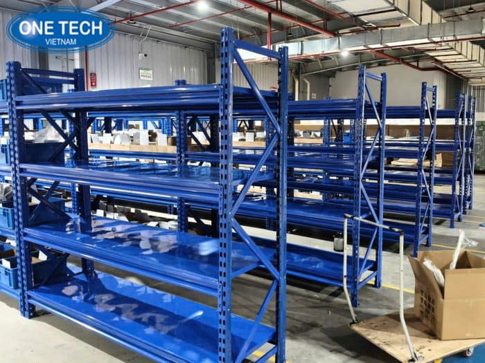Kệ kho hạng trung ở Thái Nguyên