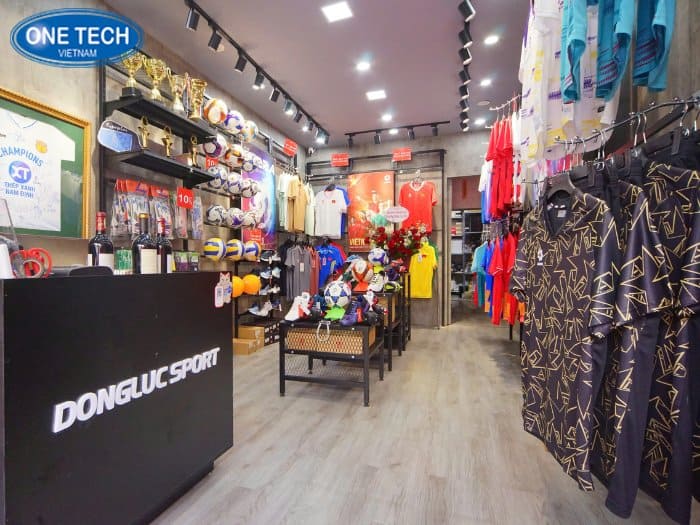 Kệ trưng bày cho dự án Động Lực Sport 01