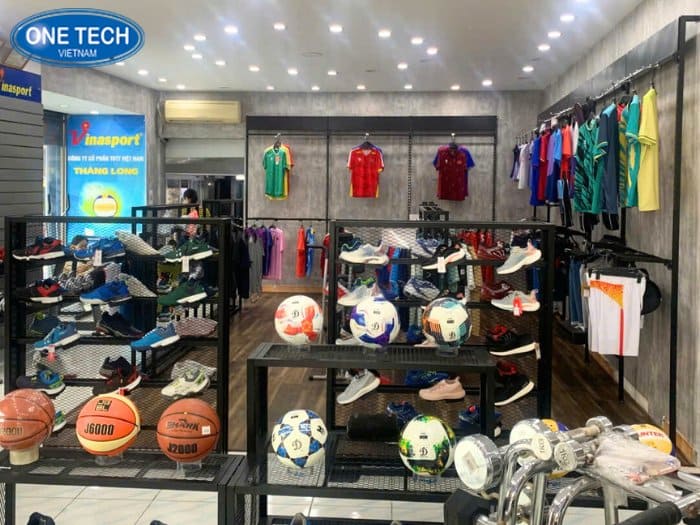 Kệ trưng bày cho dự án Động Lực Sport 06