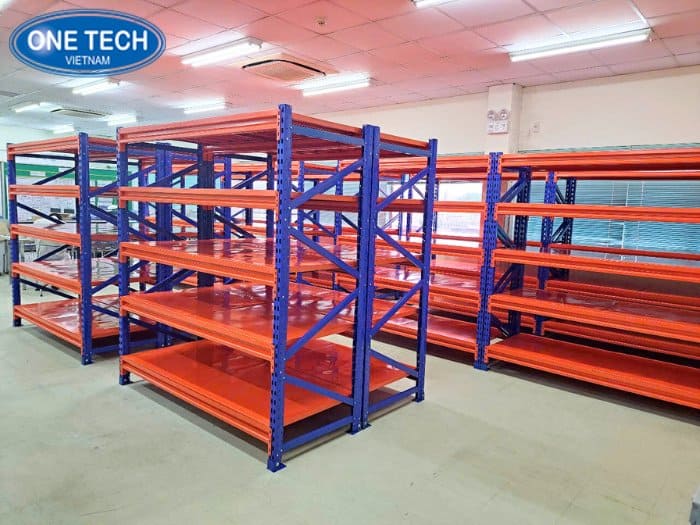 Kệ trung tải cho kho hàng ở Lào Cai