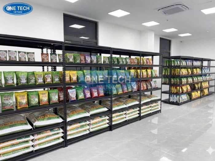 Kệ V cài bày phân bón tiện lợi