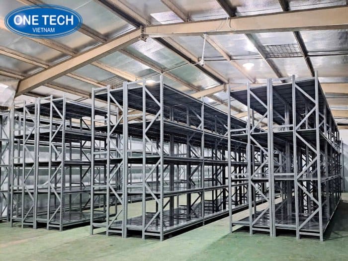 Lắp đặt kệ kho ở Quảng Trị 03