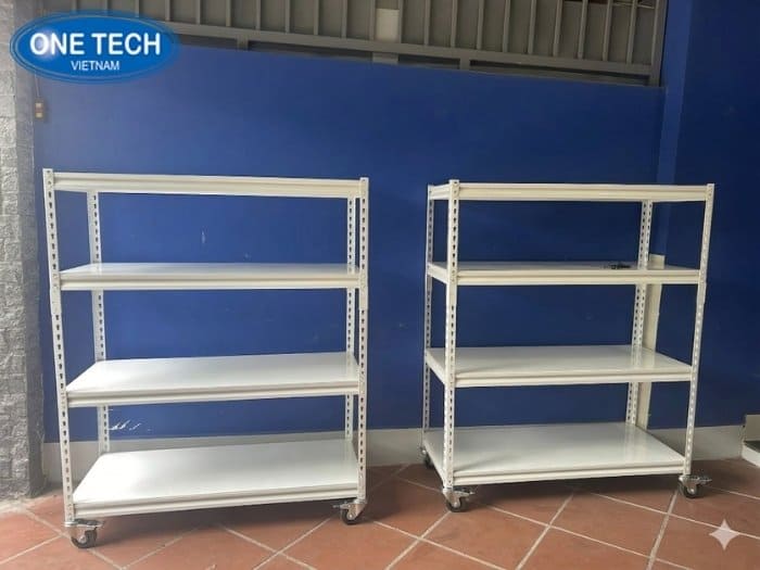 Lưu ý dùng kệ có bánh xe để hàng