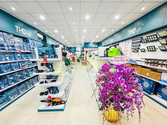 Mẫu thiết kế cửa hàng bán đồ kim khí 03