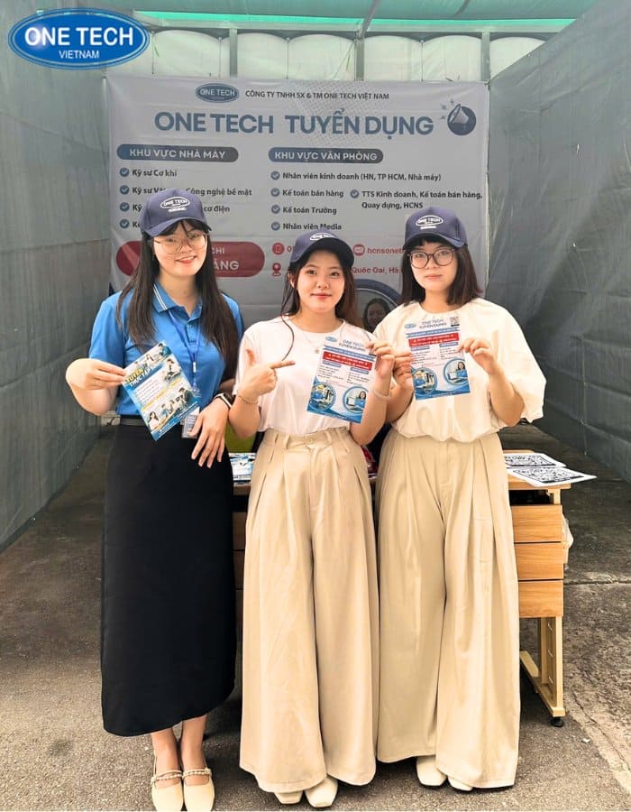 Hình ảnh ngày hội việc làm 02