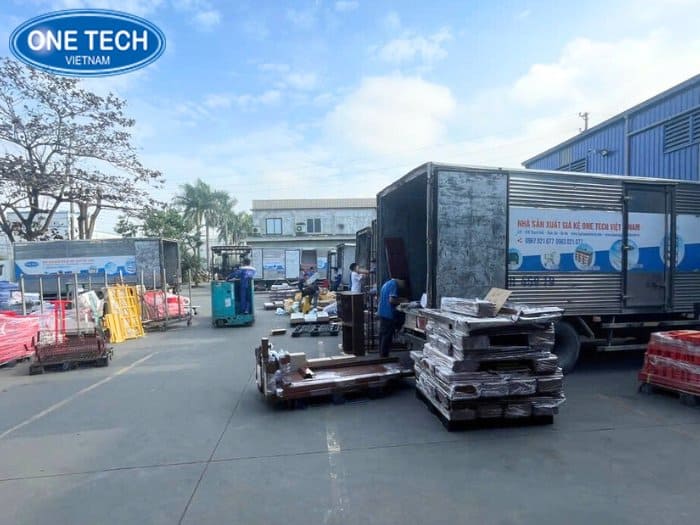 One Tech Group - Sản xuất kệ sắt đen chất lượng