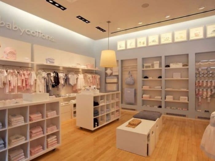 Mẫu thiết kế shop thời trang trẻ em màu sắc pastel nhẹ nhàng