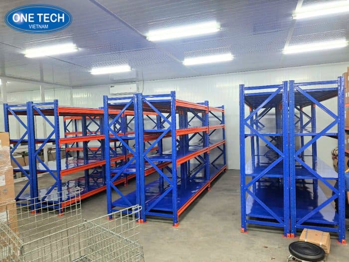 Đánh giá nhu cầu về kệ kho ở miền Trung