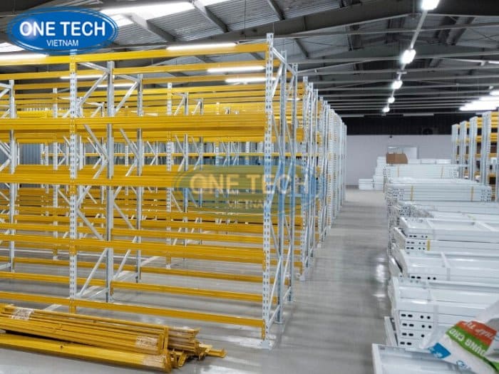 Dự án kệ kho trung tải cho kho hàng của Tasco Auto 03