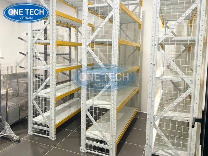 Dự án kệ kho trung tải cho kho hàng của Tasco Auto 08