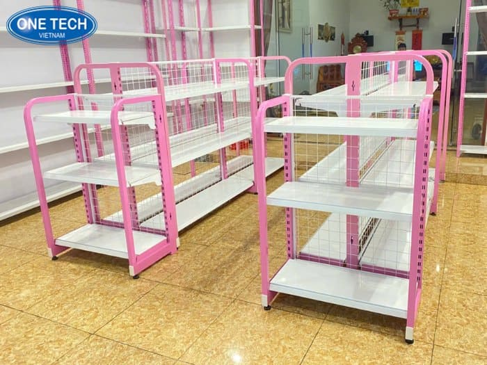 Kệ 2 mặt để hàng trong cửa hàng
