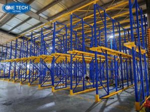 Kệ Drive In - Giải pháp lưu trữ mật độ cao kho hàng miền Trung