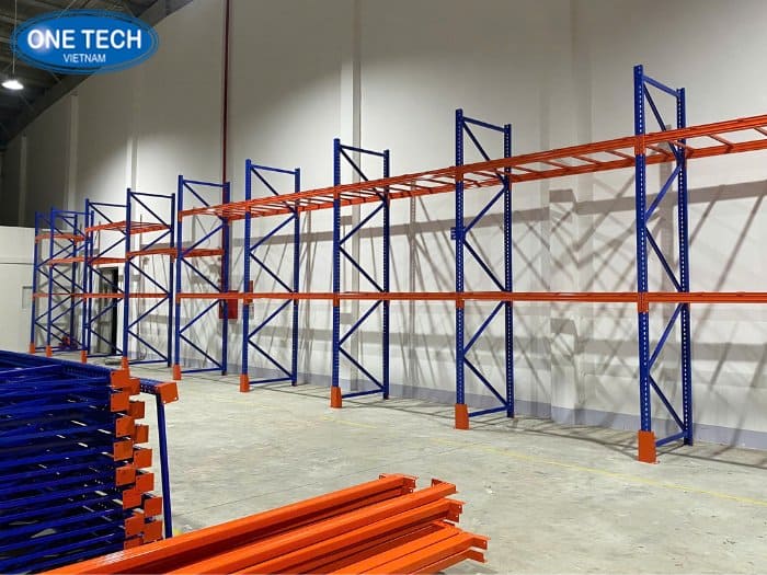 Kệ Selective - Giải pháp pallet dễ triển khai, dễ xuất nhập hàng