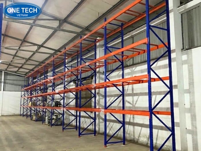 Kệ kho Selective 4 tầng tải trọng cao