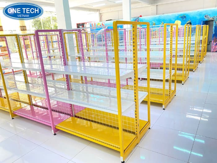 One Tech Group - Sản xuất kệ để đồ bảo hộ lao động uy tín