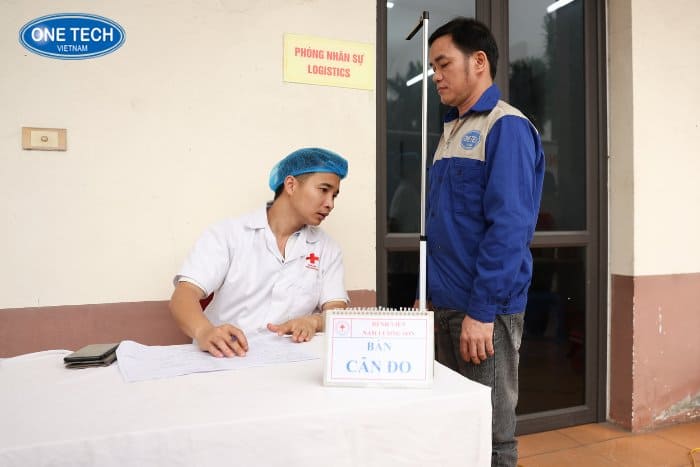 Hình ảnh khám sức khỏe tại nhà máy 05