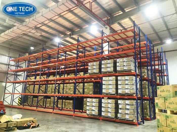 Kệ sắt kho hàng 5 tầng giá tốt, thi công trọn gói