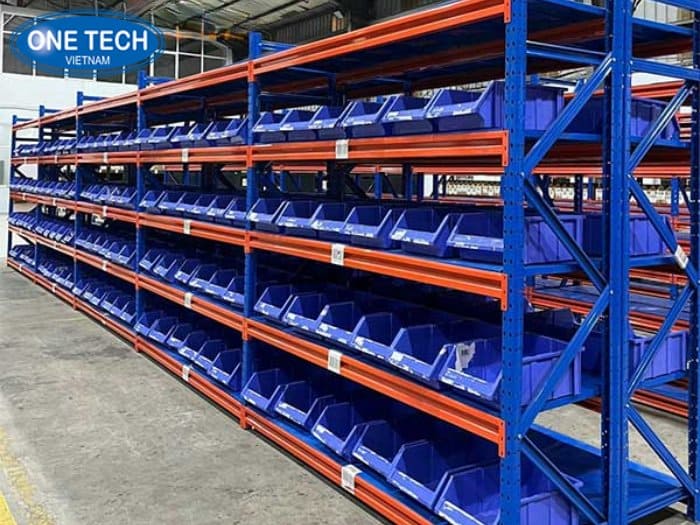 Kệ trung tải giá rẻ lưu trữ linh kiện ô tô