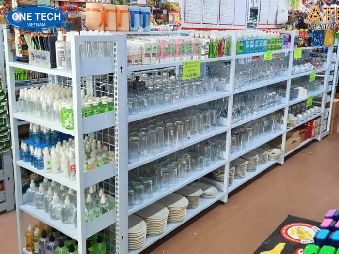 Lưu ý khi mua kệ để ly cốc