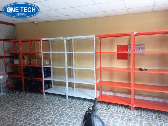 Lý do kệ sắt tại HCM lại được ưa chuộng