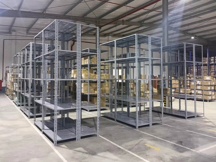 Địa chỉ thanh lý kệ sắt Biên Hòa phổ biến